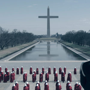 handmaids-tale-roe-feat